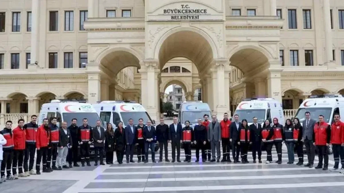 Belediye ambulansları 'Acil yardım ambulansı' statüsüne geçti