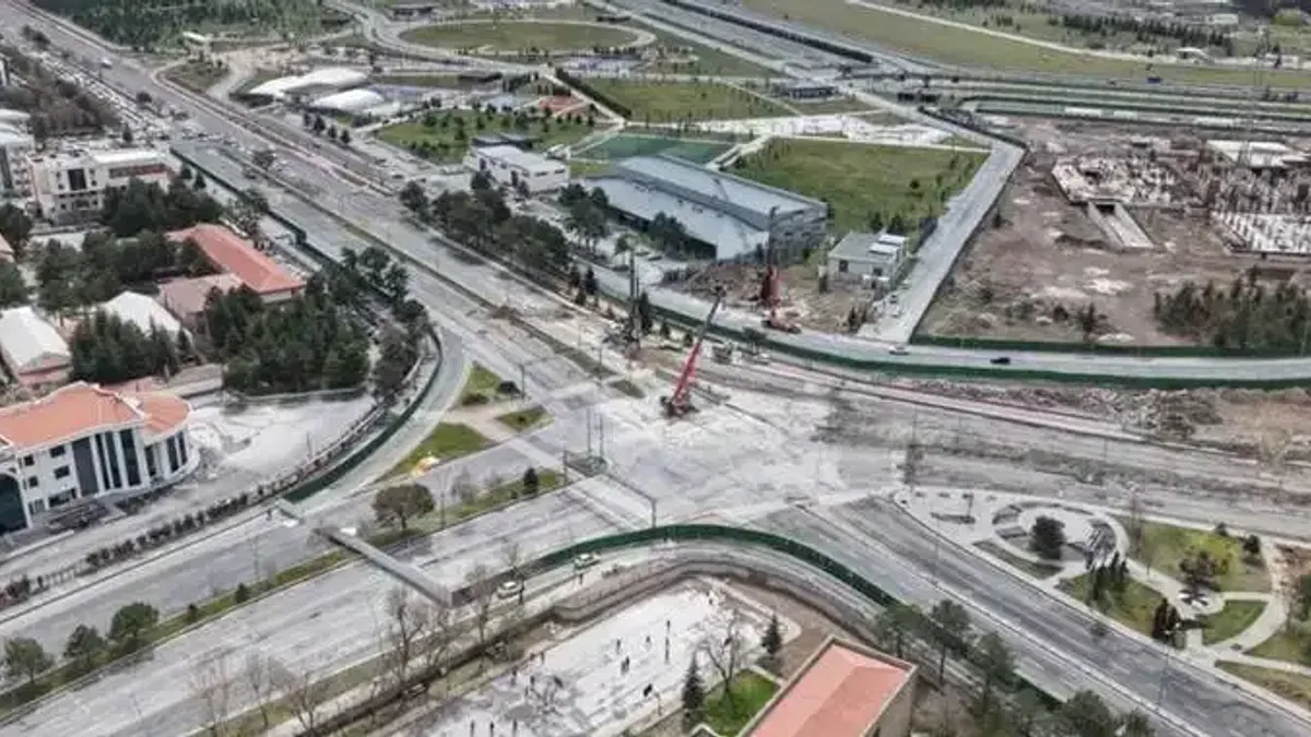 Kayseri'de ulaşımın geleceği inşa ediliyor