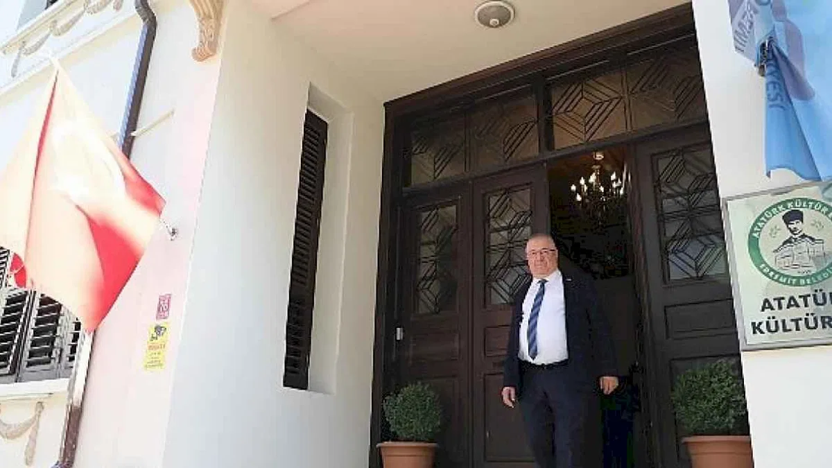 Başkan Ertaş'tan 10 Kasım Mesajı: "Atam, fikirlerinle yolumuzu aydınlatmaya devam ediyoruz"