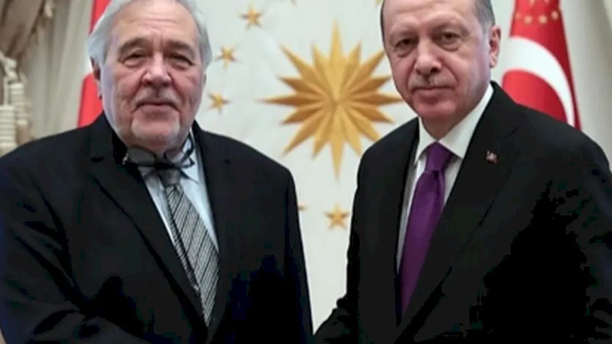 Cumhurbaşkanı Erdoğan'dan Türk tarihinin duayenine taziye mesajı