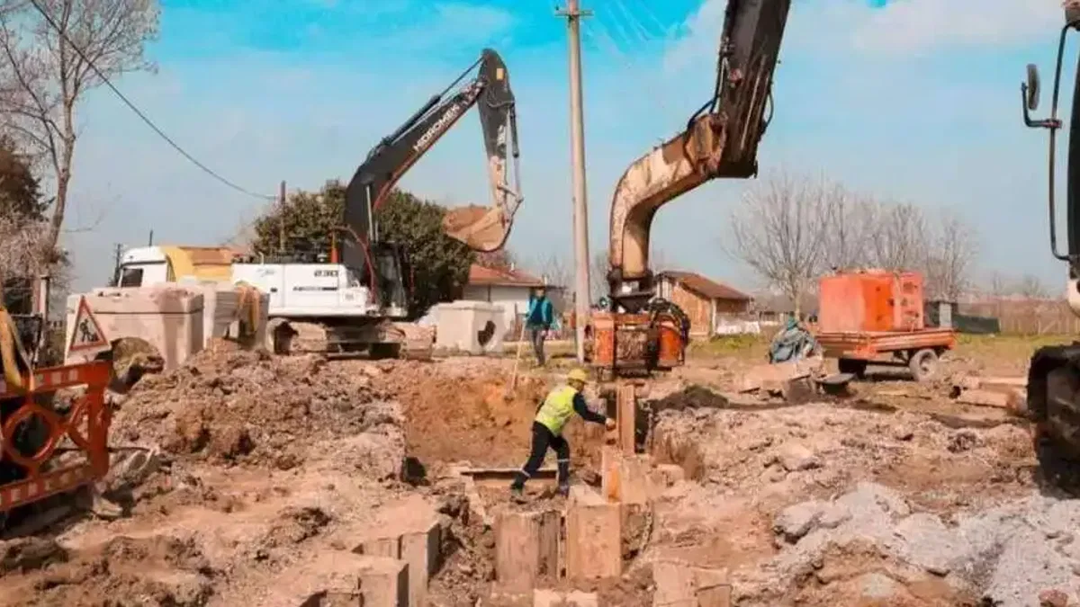 Sakarya'da 17 bin 500 metrelik atık su hattında sona doğru
