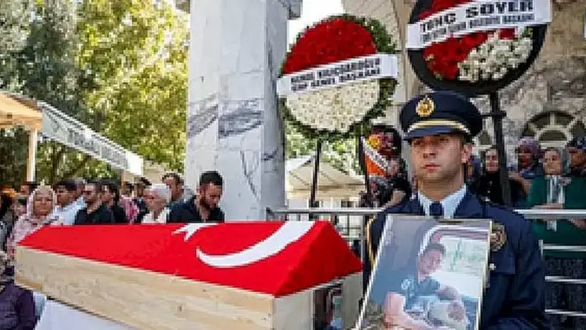 Şehit İtfaiyeci Fahrican Yavaş'a Duygusal Veda