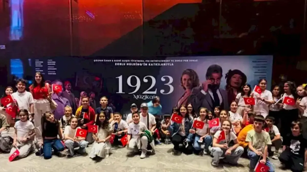 Manisalı çocuklar İstanbul'da unutulmaz deneyim yaşadı