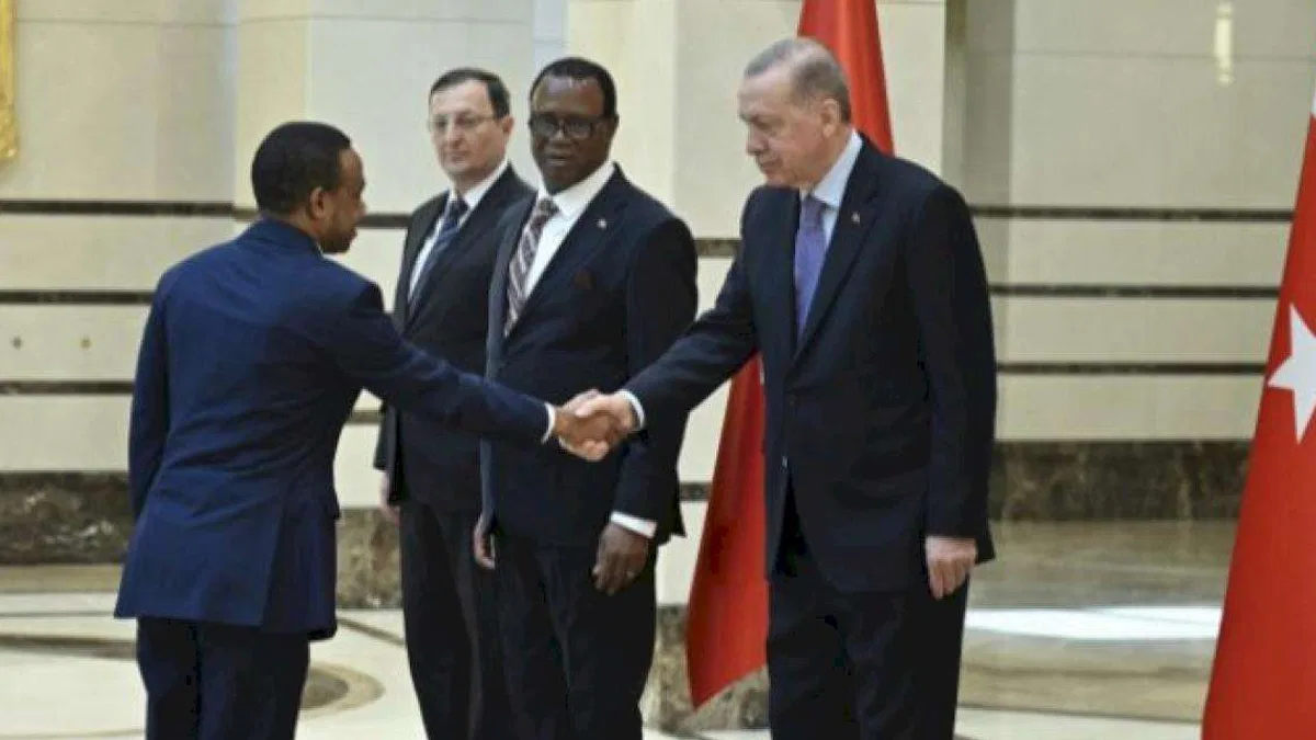 Cumhurbaşkanı Erdoğan’a 4 ülkeden güven mektubu