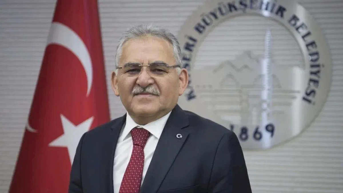 Memduh Büyükkılıç'tan 'Mehmet Akif' mesajı