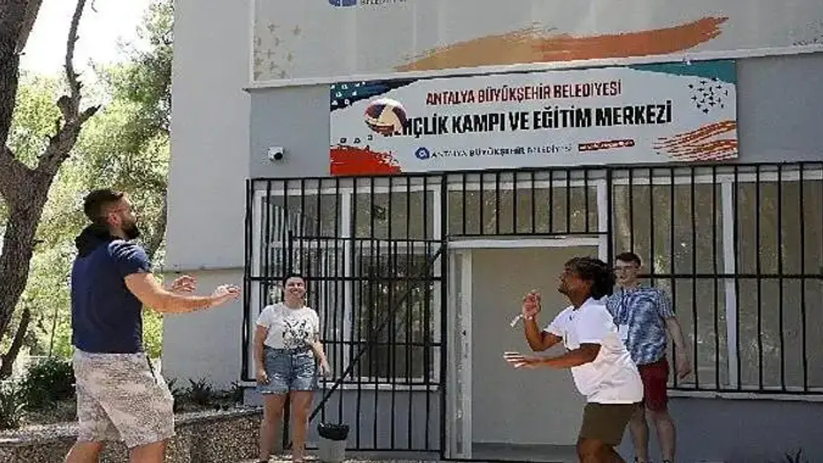 Avrupalı öğrenciler Türk kültürünü tanıyor