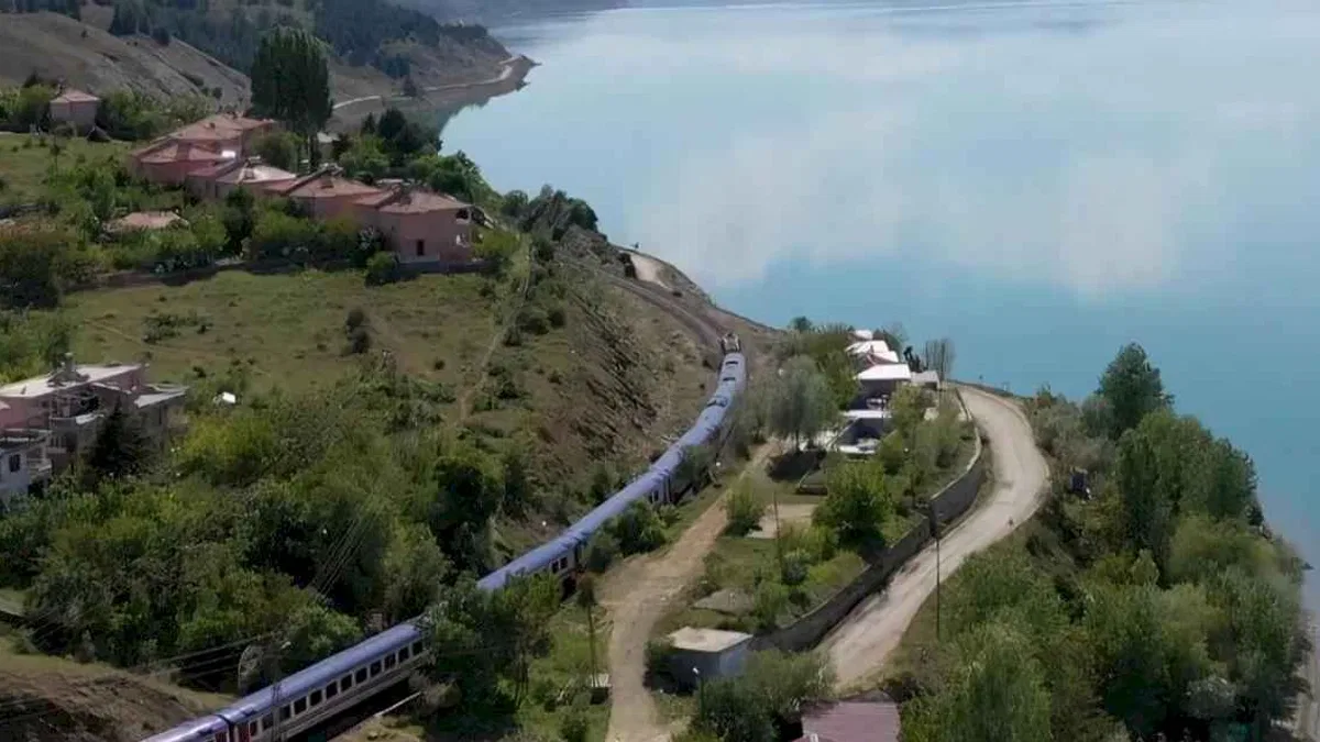 Turistik Diyarbakır Ekspresi ilk sefere çıkıyor... Kültür raylarla buluşuyor