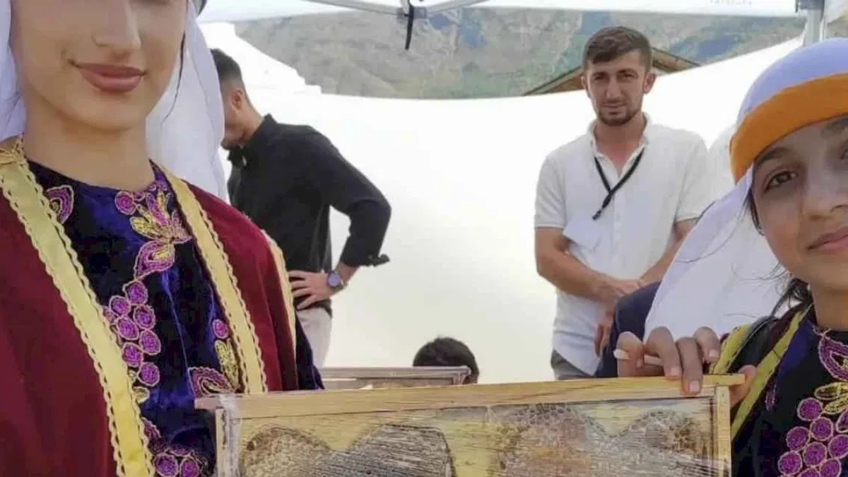 Batman Sason'da 'Bal, Ceviz ve Çilek Festivali' coşkuyla kutlandı