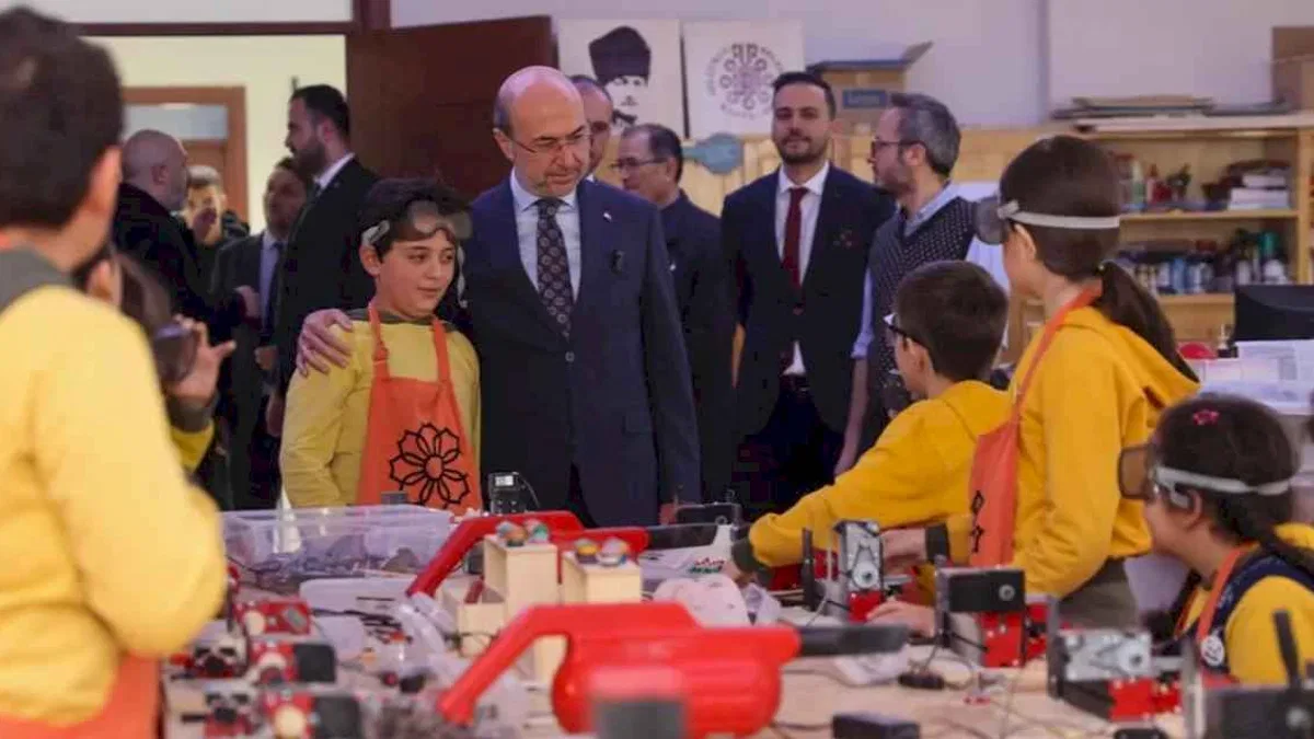 Konya Selçuklu binlerce öğrencinin  hayatına dokunuyor