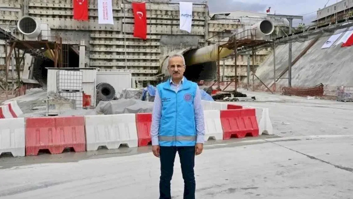 Bakan Uraloğlu açıkladı: Halkalı-Ispartakule ve Kapıkule-çerkezköy için hedef 2025