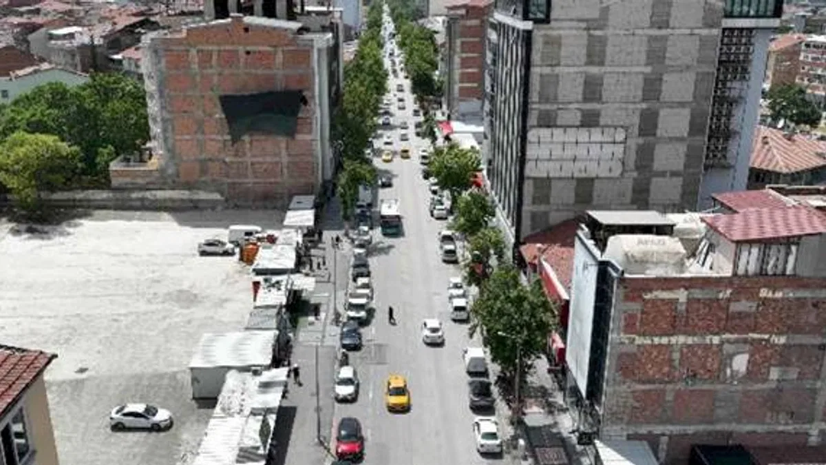 İnönü Caddesi’nde trafik akışı rahatlayacak