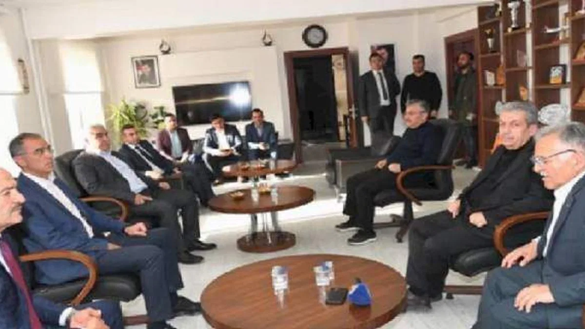 Felahiye Memduh Büyükkılıç'ı ağırladı