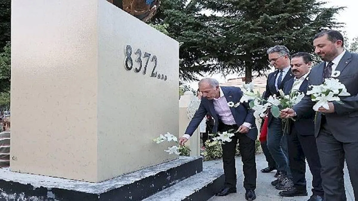Srebrenitsa Soykırımının kurbanları Bayrampaşa'da anıldı