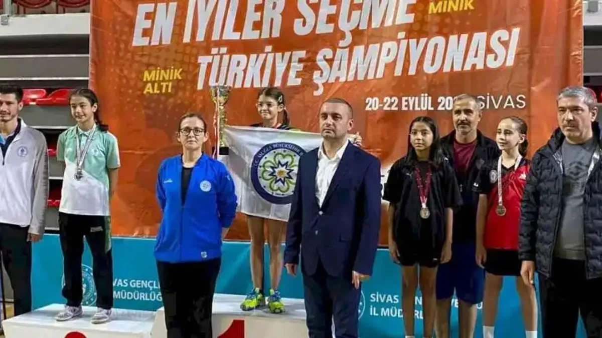 Muğlalı sporcu masa tenisinde Türkiye Şampiyonu oldu