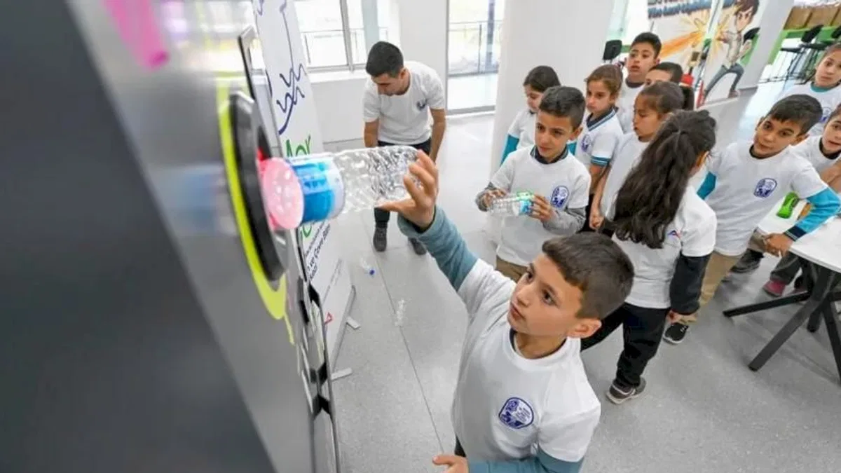 Mersin atık yönetiminde öncü olmayı sürdürüyor
