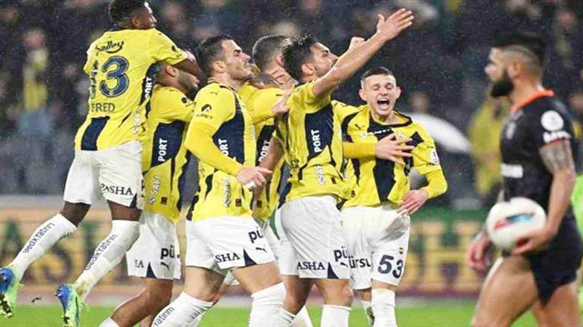 Fenerbahçe 3-1 Başakşehir (Maç Sonucu) Fener Kadıköy'de farklı kazandı!