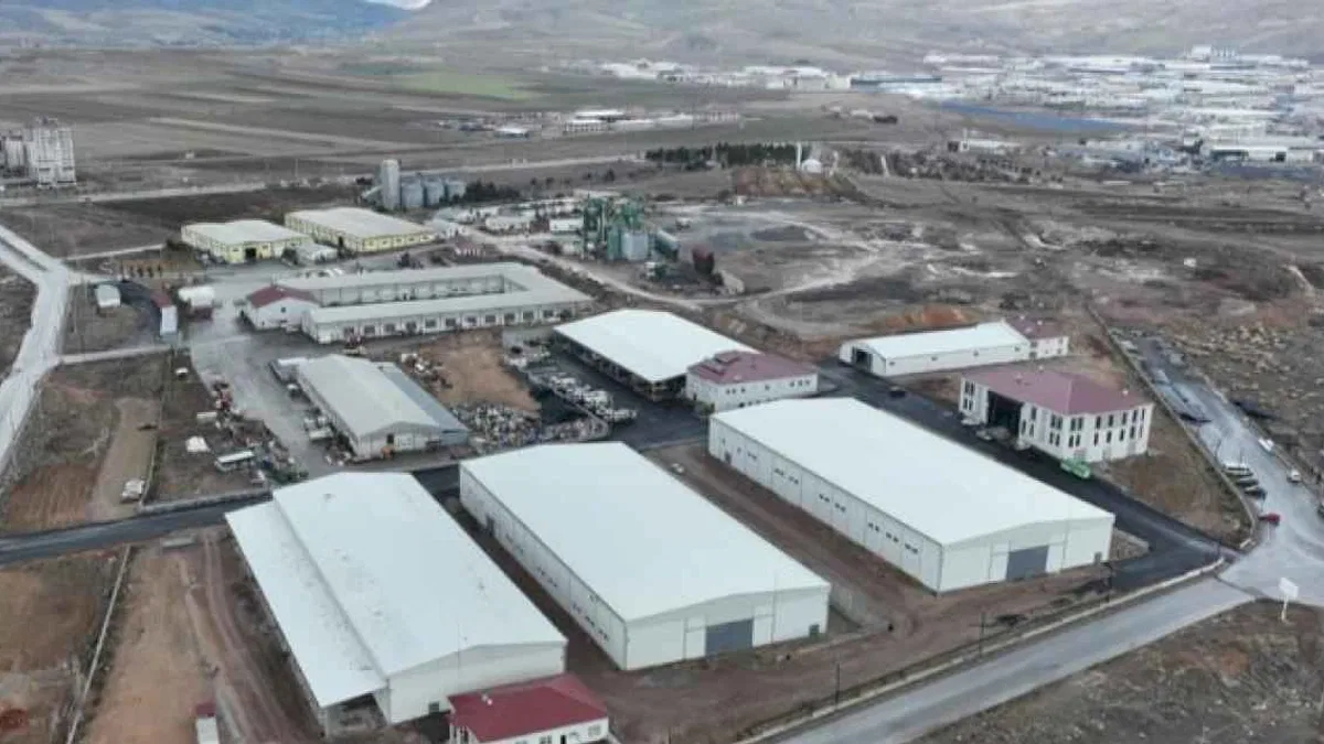 Yeni Saha Tesisleri hizmete açıldı