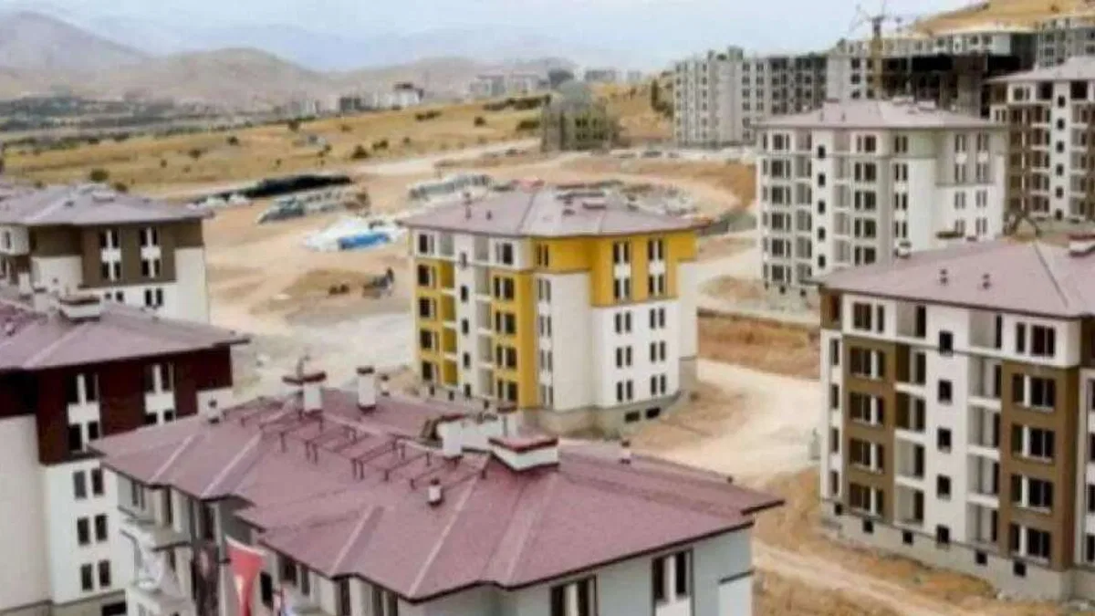 Bakan Özhaseki: Kahramanmaraş'ı kültürel dokuyu koruyarak ayağa kaldırıyoruz