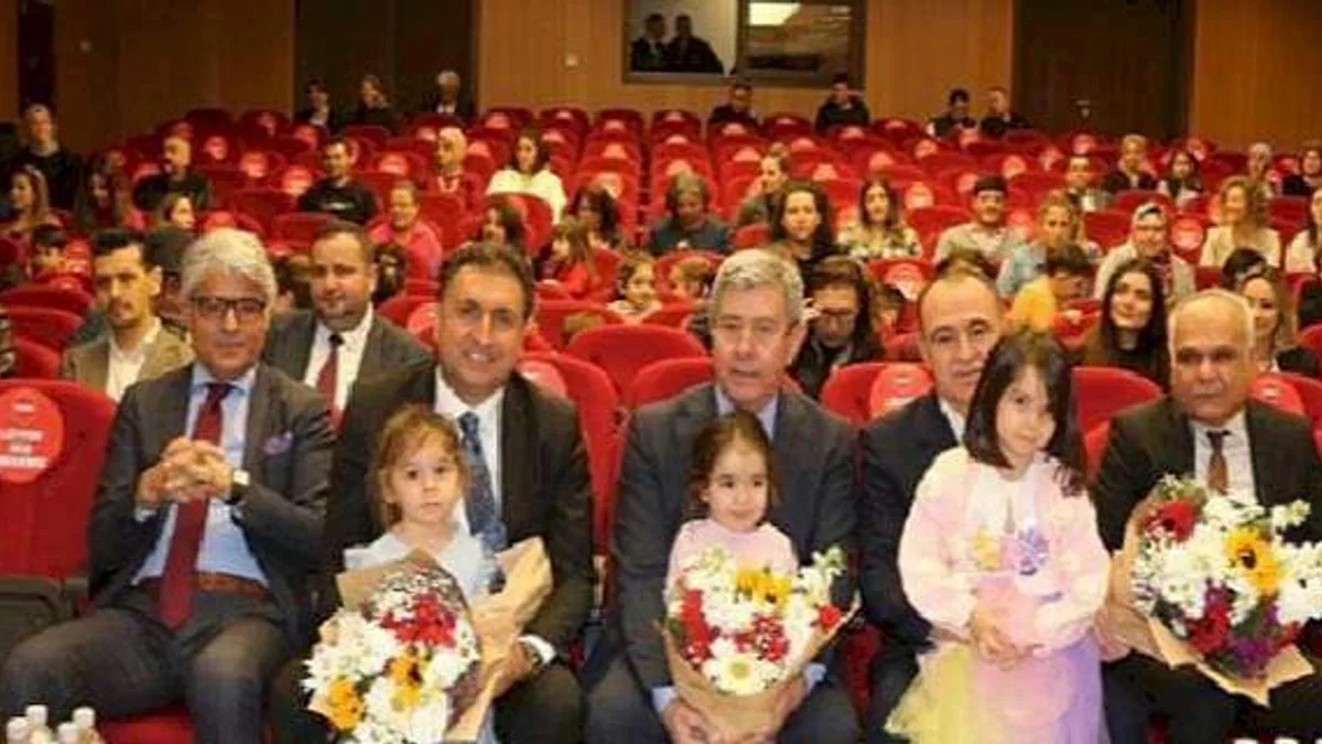 İzmir'de Okul Öncesi Eğitimin Yaygınlaştırılması Kapsamında "Mustafa Rahmi Balaban Bölge Adliye Mahkemesi Anaokulu"nun Açılışı Gerçekleştirildi