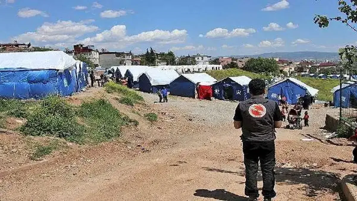 Hayata Destek Derneği Dünya İnsani Yardım Günü'nde 'NeOlursaOlsun Sahadayız' diyor