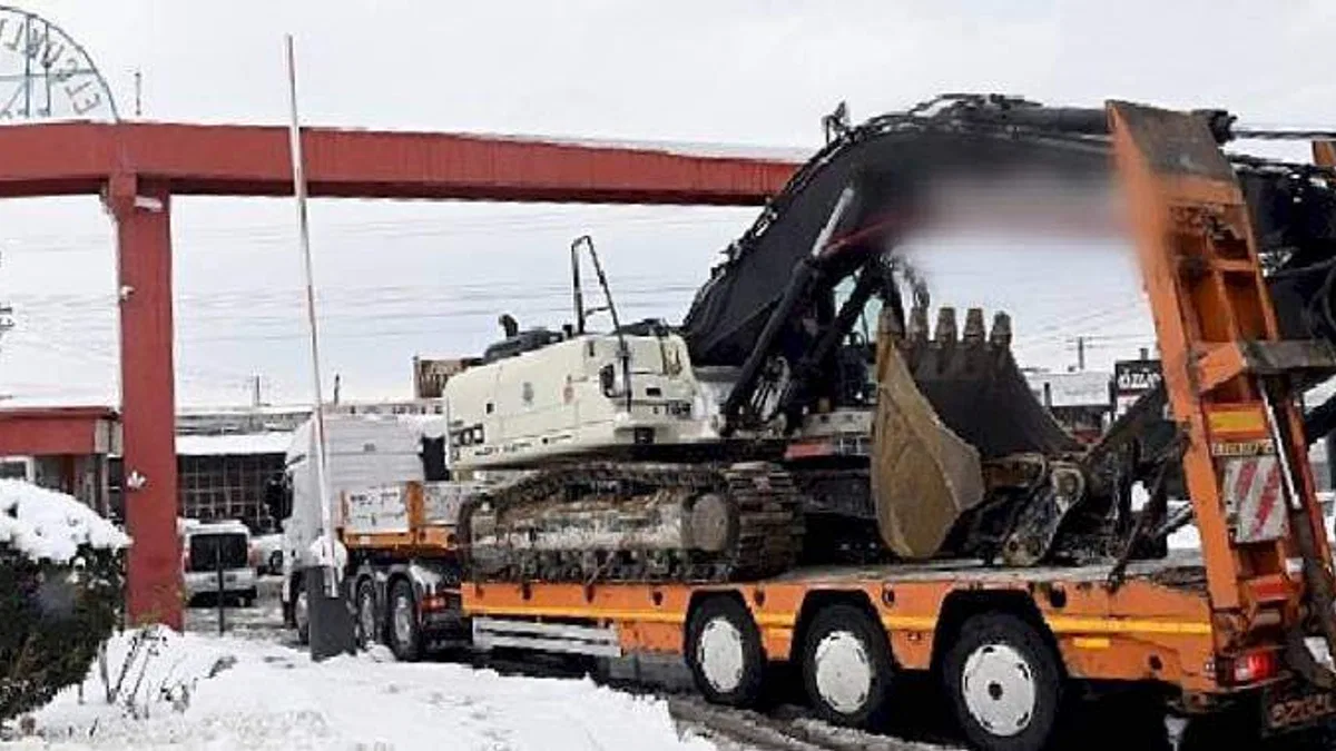 Selçuklu Belediyesi Deprem Acısının Yaşandığı Hatay'a Araç ve Personel Gönderdi