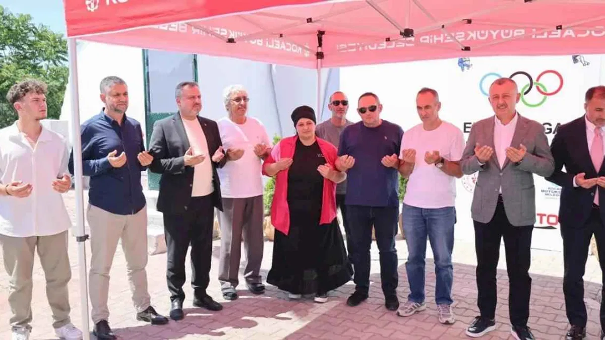 Kocaeli’de toplu açılış atağı