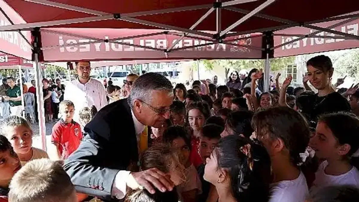Kemer'de İlköğretim Haftası Coşkuyla Kutlandı
