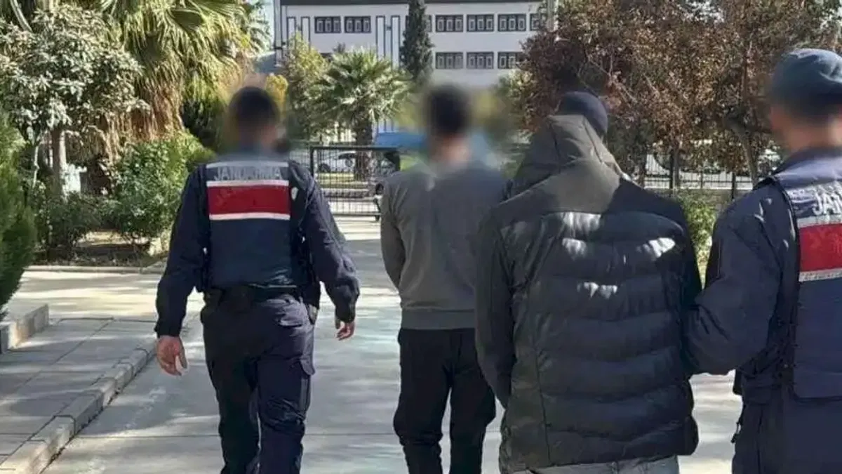 Silahlı yağma suçundan aranan şüpheliler yakalandı