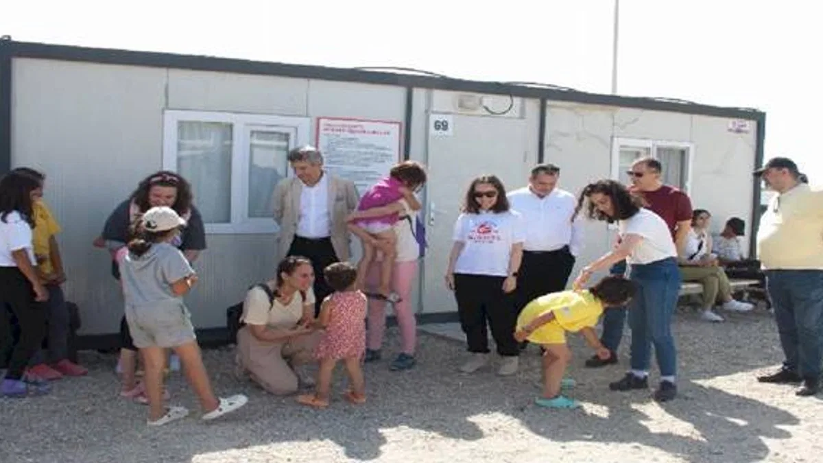 BUSİAD'dan Hatay'da depremzedelere destek