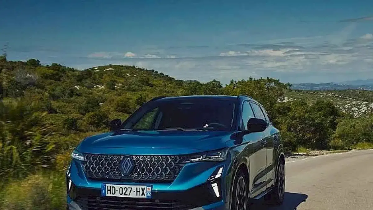 Daha İddialı, Daha Güçlü Yeni Renault Austral Türkiye'de Satışa Sunuldu