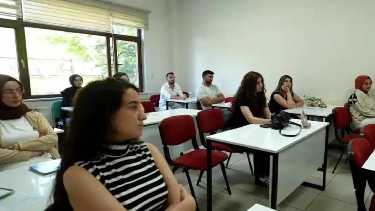 KAYMEK'ten yabancı dil Konuşma Kulübü