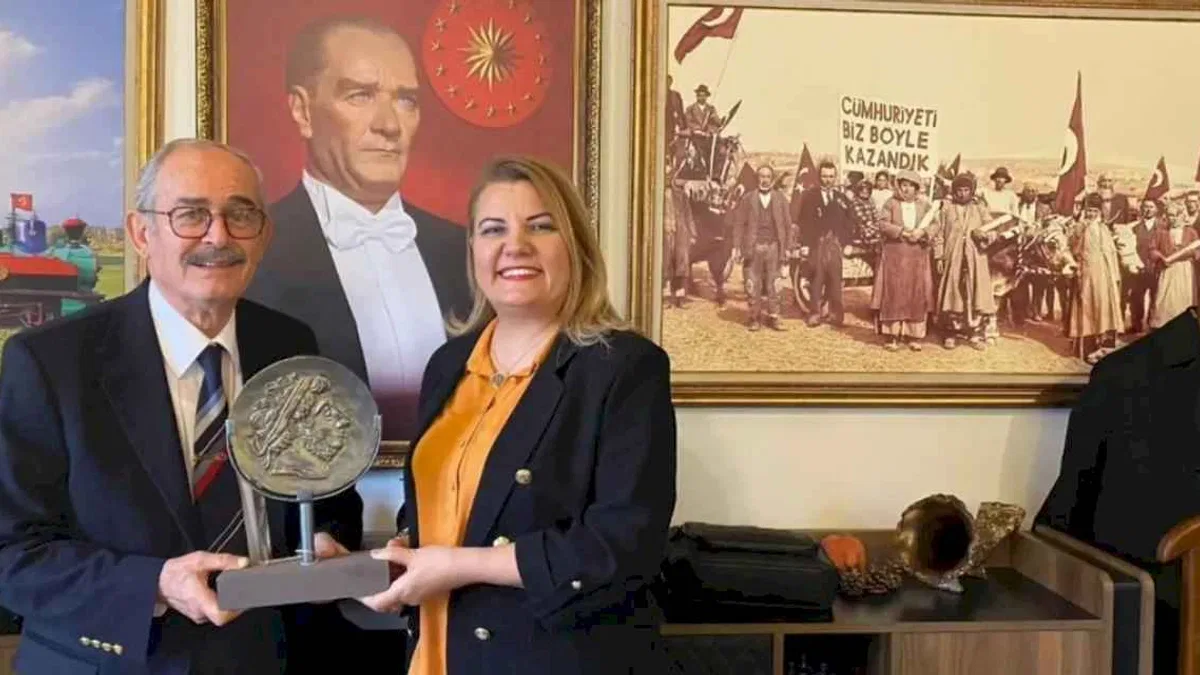 Büyükerşen'den İzmit'e 'Balmumu' müjdesi