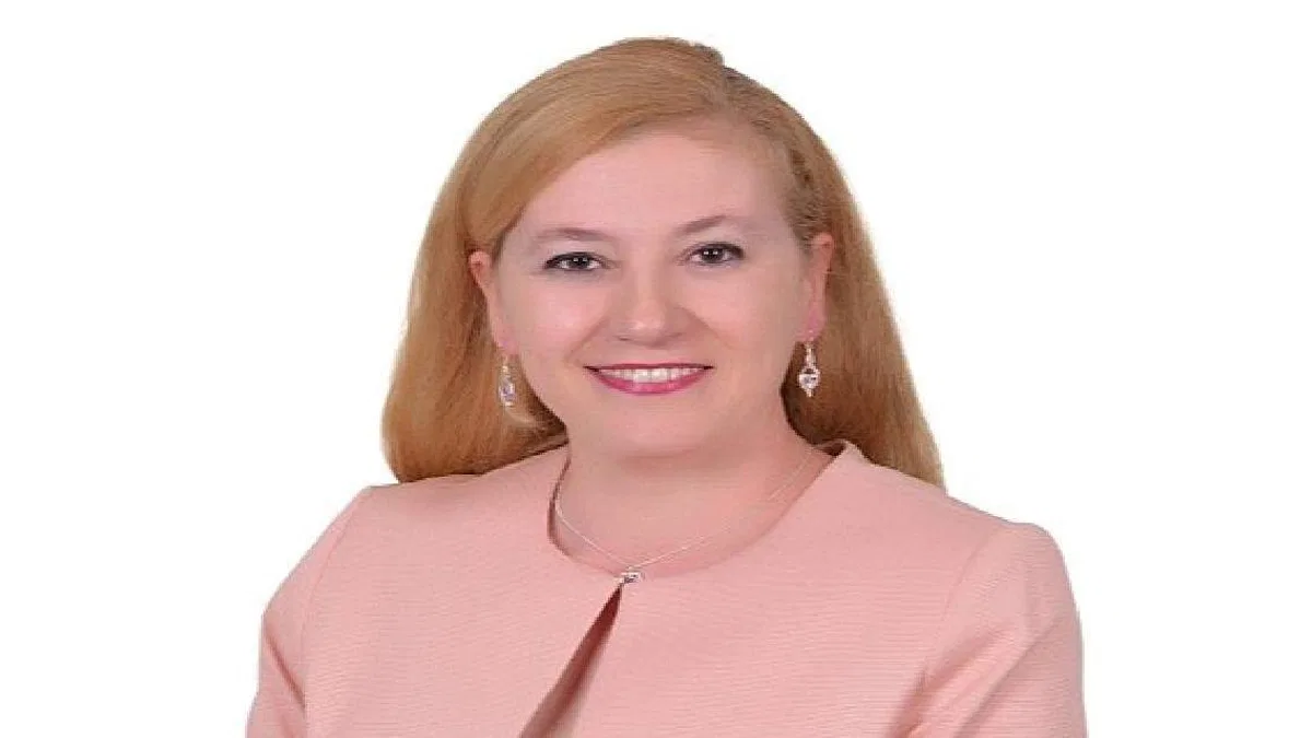 Egeli akademisyenden Prof. Dr. Şule Erten Ela İtalya iş birliğinde uluslararası "Yenilenebilir Enerji" projesi