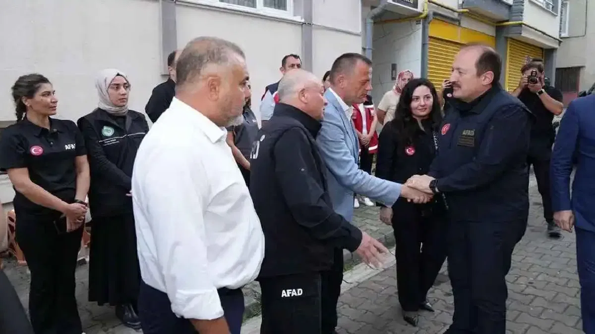 AFAD Başkanı Pehlivan’dan selde hayatını kaybedenlerin ailelerine taziye ziyareti
