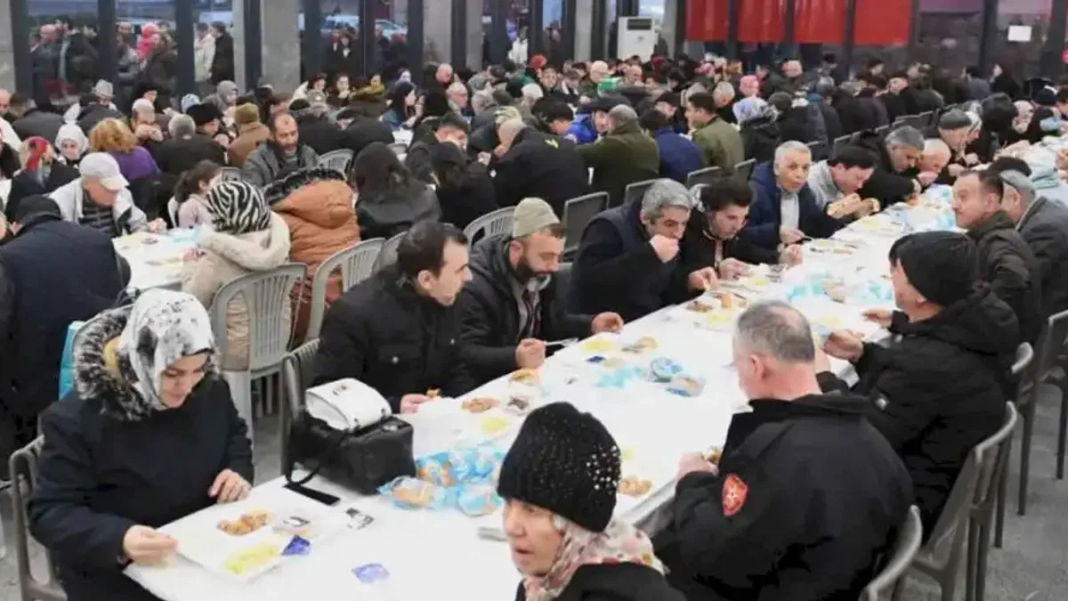 Bursa Osmangazi'de sofra bereketi