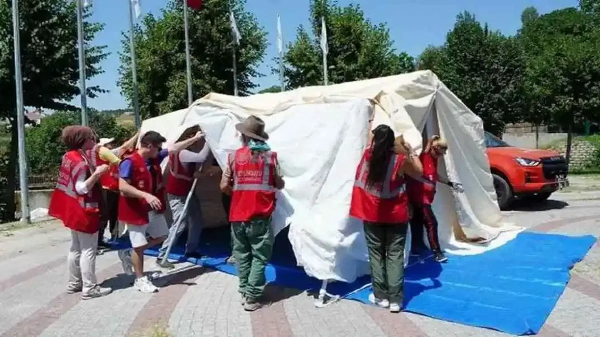 İstanbul Beylikdüzü'nde afet gönüllüleri sahaya hazır