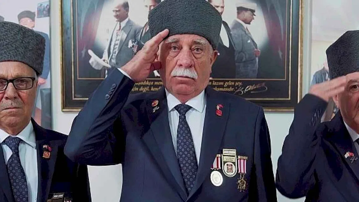 Aliağa Belediyesi 29 Ekim Cumhuriyet Bayramı'nın 101. yılına özel video hazırladı.