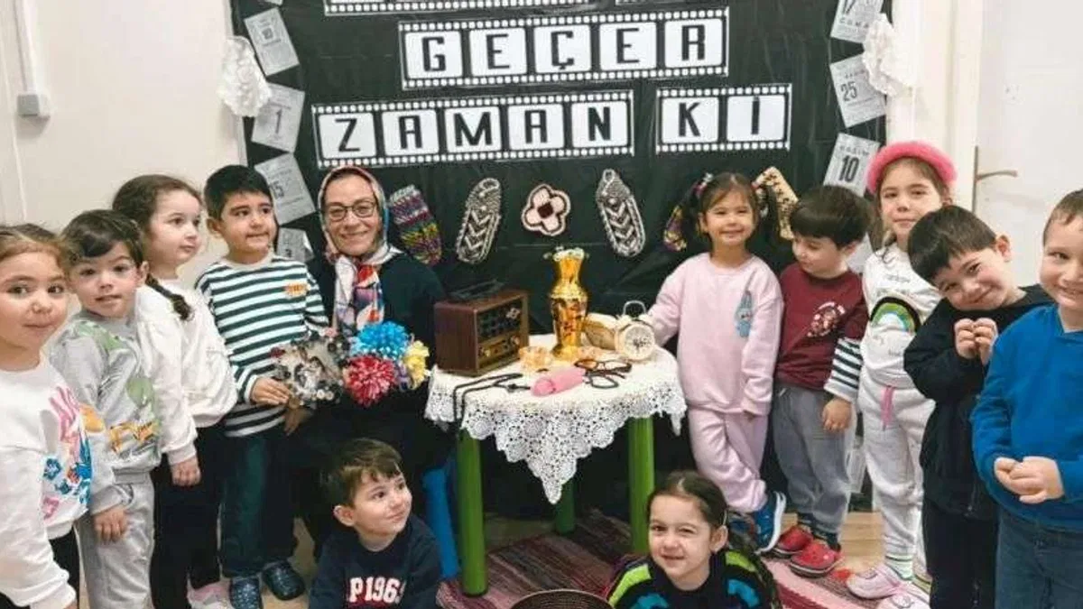 İstanbul Maltepe'de kreşlerdeki minikler büyükleriyle buluştu