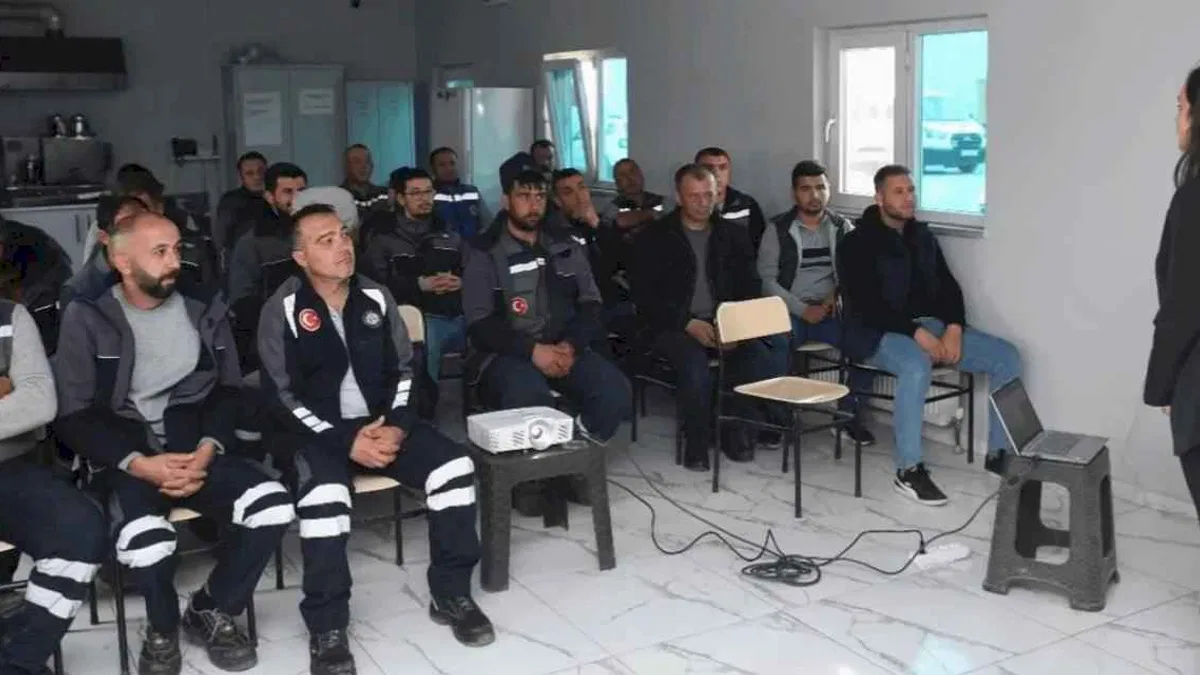BASKİ’den personeline asbest söküm eğitimi