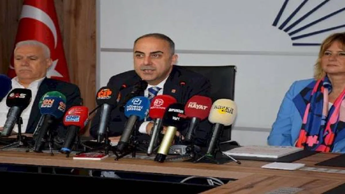CHP Bursa: Vatanını seven sandığa gelsin