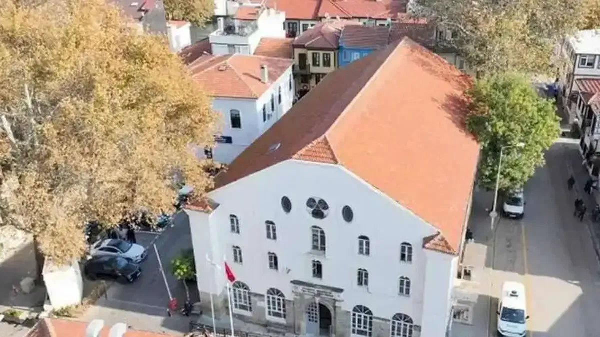 Mudanya'da 190 yıllık bina bölgesiyle yeniden hayat bulacak