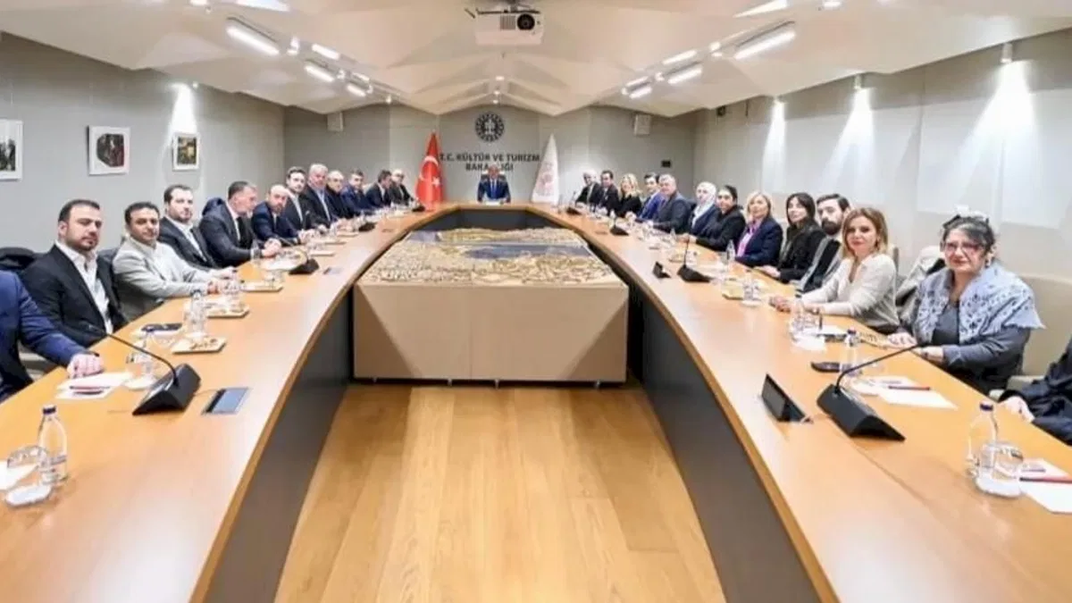 Türk dizilerine yeni destek modeli görüşüldü