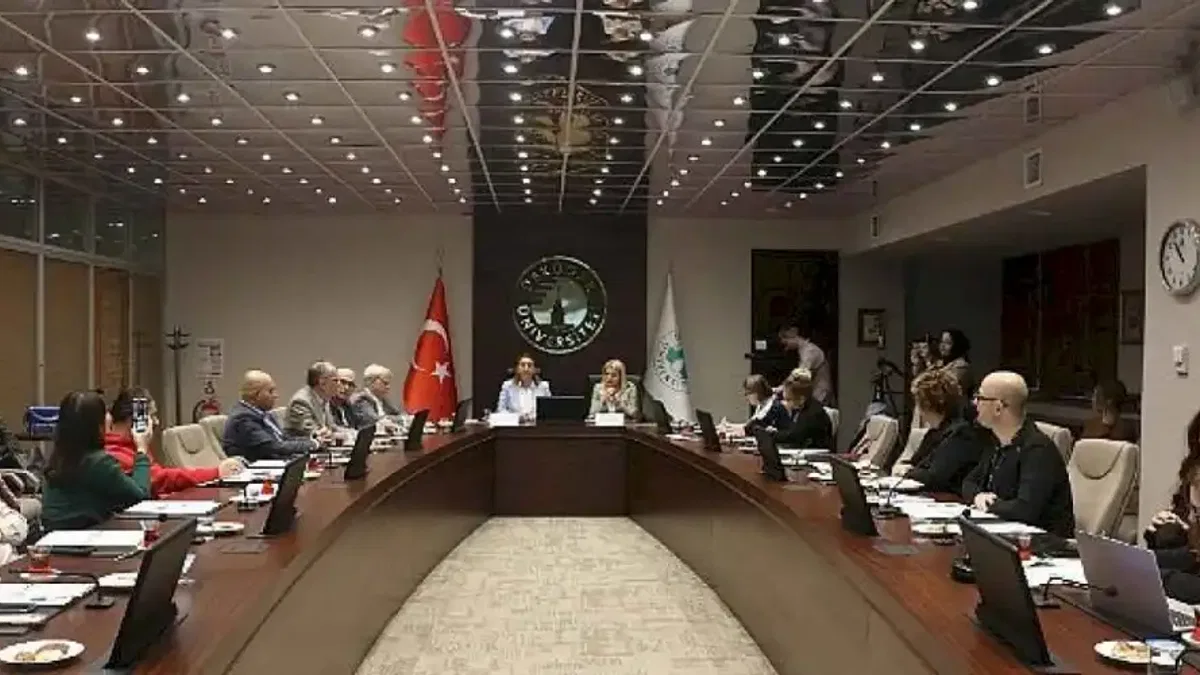 Üsküdar Üniversitesi Erkekler 'Bekarlık Sultanlık Demiyor'! "Erkeklerin Dünyası 2024 Araştırması" Sonuçları açıklandı!