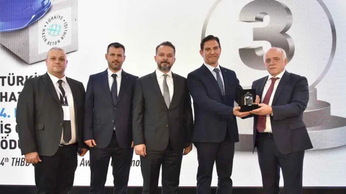 Türkiye Hazır Beton Birliğinin 4. Mavi Baret İş Güvenliği Ödülleri Sahiplerini Buldu