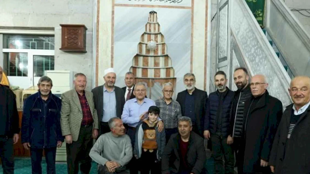 Büyükkılıç, Büyükşehir ve MÜSİAD’ın düzenlediği iftar programında