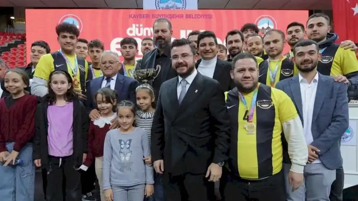 Kayseri Büyükşehir EnBYS'yle engelleri kaldırdı