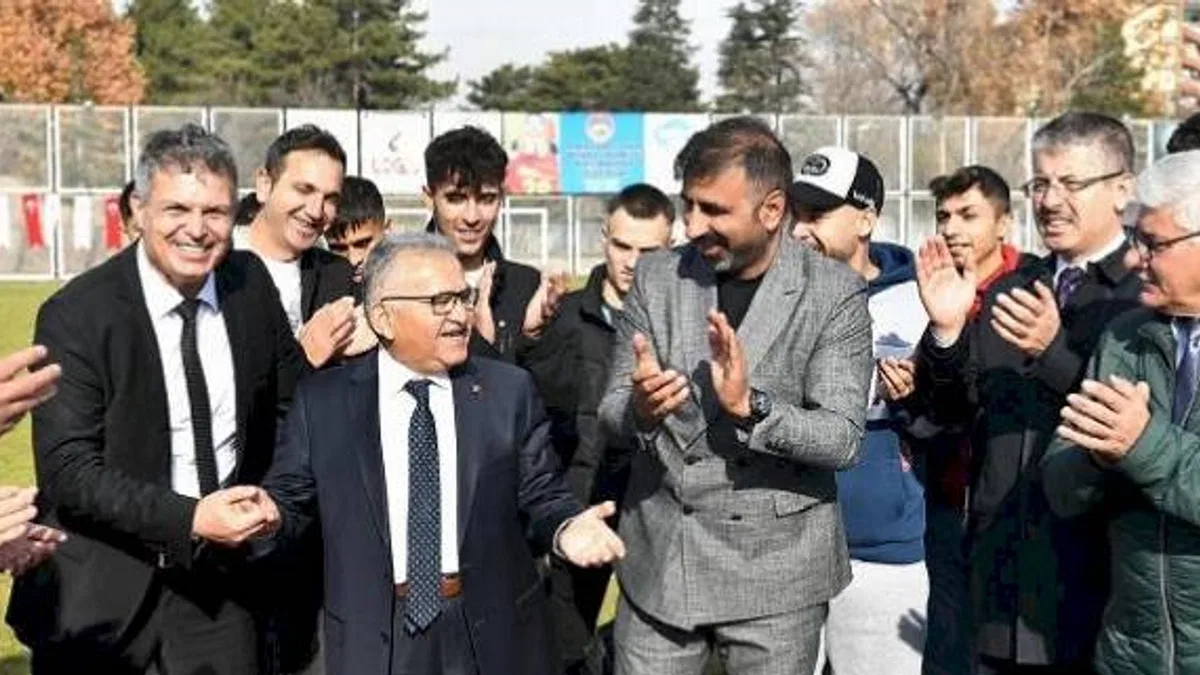 Kayseri Büyükşehir'den amatör kulüplere büyük destek