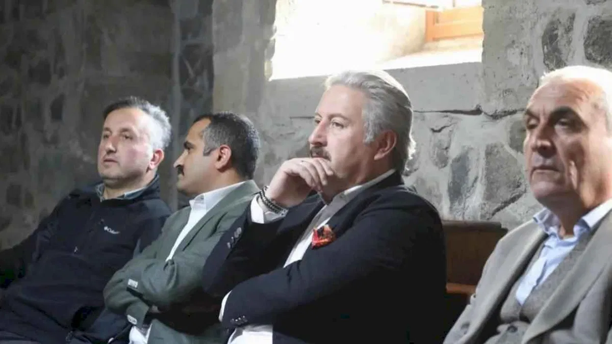 Kayseri Mektep Melikgazi'de kariyer söyleşileri sürüyor