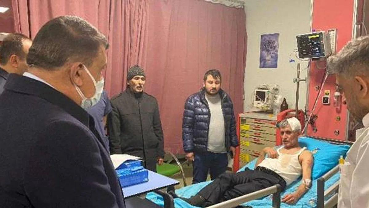 Başkan Gürkan'dan yaralılara hastane ziyareti