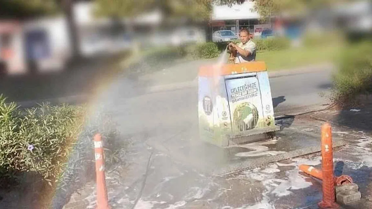 Didim Belediyesi, vatandaşların daha sağlıklı bir kentte yaşamaları için çalışmalarına aralıksız olarak devam ediyor.